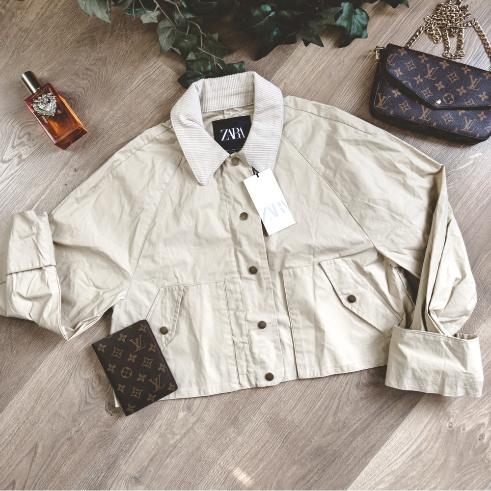 Zara Beige Cropped Jacket